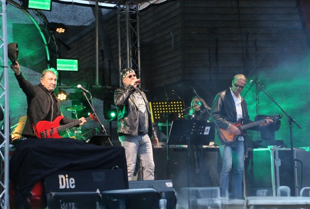 Mobirise Website Builder